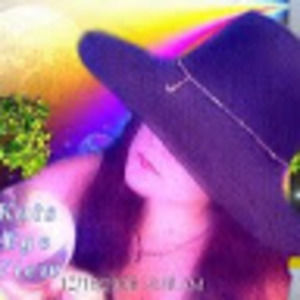 Meet your Posher, Kat